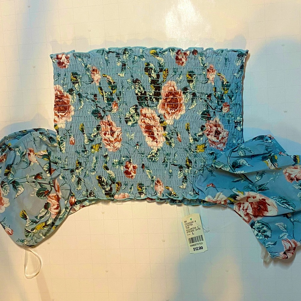 Shein size L blue floral